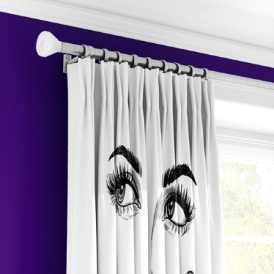 Κουρτίνα με Σχέδιο Μάτια και Πολυθεσική Τρέσα σε Μοντέρνα Μωβ Απόχρωση