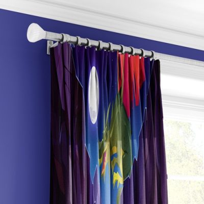 Κουρτίνα με Εικονογράφηση Δράκου και Πολυθεσική Τρέσα σε Μωβ και Κόκκινο Φόντο