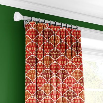 Κουρτίνα με Γεωμετρικό Σχέδιο και Πολυθεσική Τρέσα σε Κόκκινο και Χρυσό