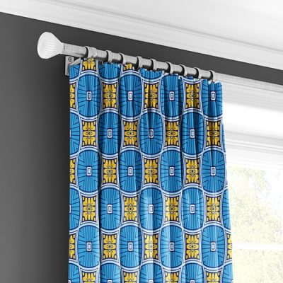 Κουρτίνα με Γεωμετρικό Σχέδιο και Πολυθεσική Τρέσα σε Μπλε και Κίτρινο