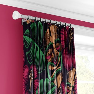 Κουρτίνα με Τροπικά Σχέδια και Μάσκες Tiki - Κουρτίνα με Πολυθεσική Τρέσα